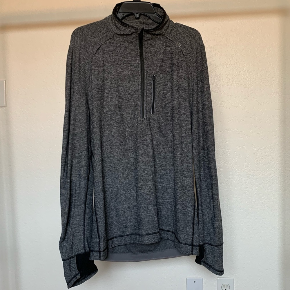 Lululemon Quarter Zip Running long sleeve shirt